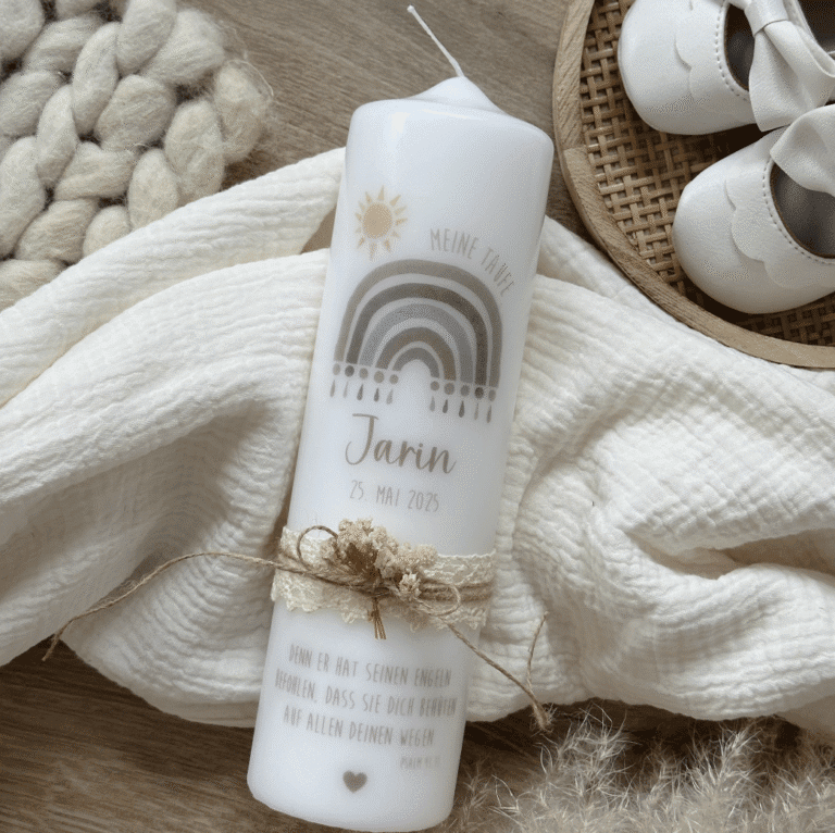 Taufkerze für Junge boho mit Taufspruch Herz und Trockenblumen in beige natürlich schlicht zeitlos