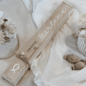 personalisierte Kerzenbox zur Aufbewahrung mit Gravur Taufkerze, Kommunionkerze, Konfirmationkerze mit Fisch, Regenbogen oder Kreuz für lange schmale Kerzen