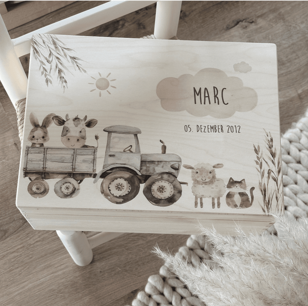 Erinnerungsbox Bauernhofmotive und personalisierbar mit Geburtsdaten und Name
