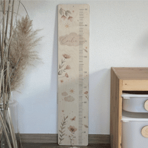 Kindermesslatte „Zauberwiese" aus Holz, personalisierbar