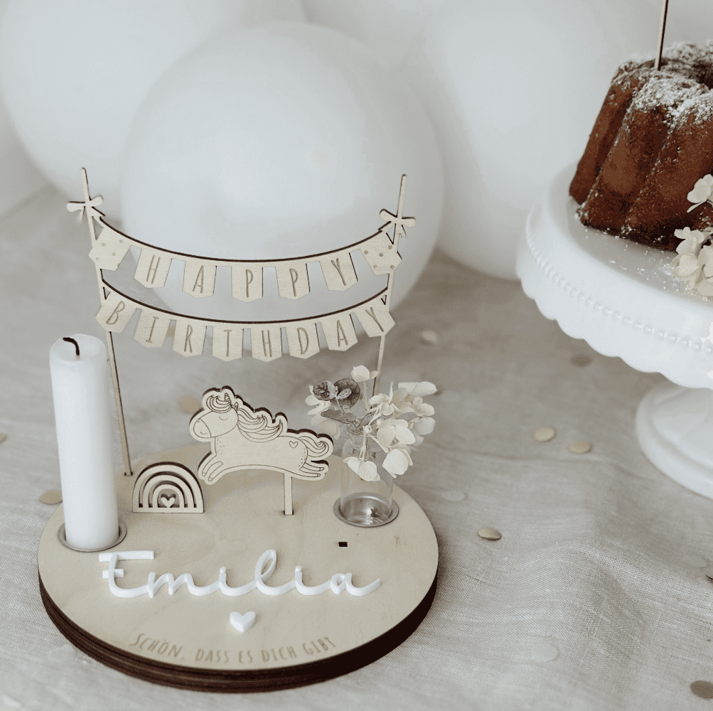 Geburtstagsdeko Geburtstagsteller Einhorn personalisiert mit Name und Geburtsdatum Geburtstagszug und Regenbogen