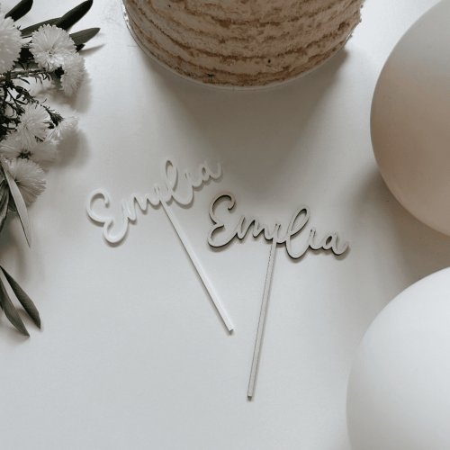 Caketopper Name weiß Holz
