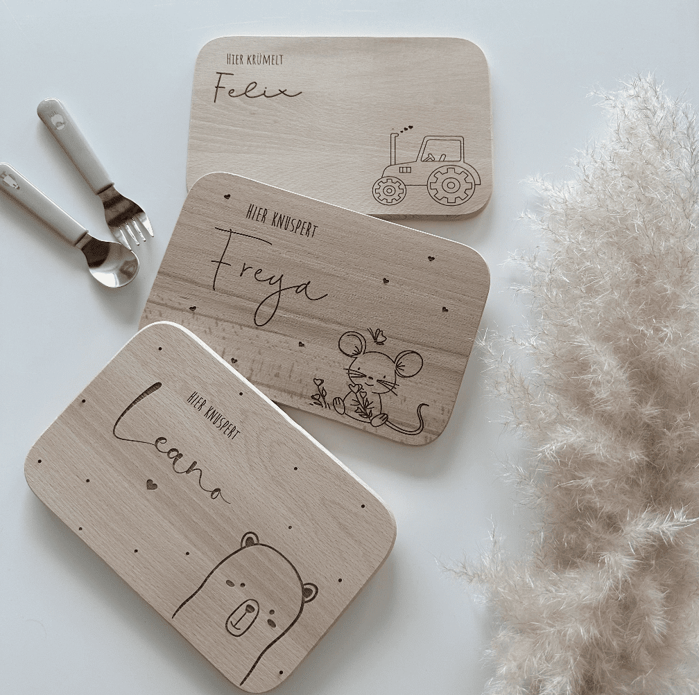 Vesperbrett, Frühstücksbrett, Brotzeitbrett personalisiert mit Name Traktor, Bär oder Maus Babygeschenk Geschenk zur Geburt Geschenk zur Taufe