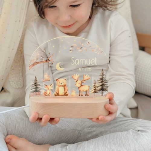 personalisierte Kinderzimmer Nachtlicht mit Waldtier neutral schlicht Kinderzimmer mit Name und Geburtsdatum Geschenkidee