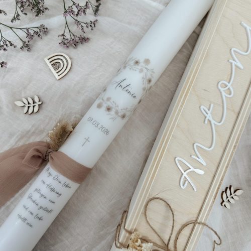 Schmale Kommunionkerze / Taufkerze „Brown love"