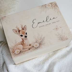 Erinnerungsbox „Rehkitz" personalisierbar aus Holz