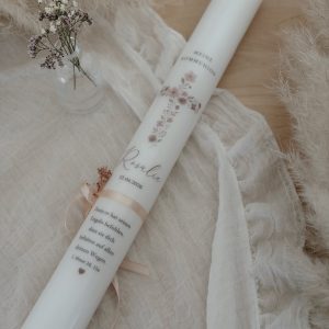 Taufkerze Kommunionkerze 40x4 mit Blumen kreuz in rosa altrosa hellrosa blush bordeaux dunkelrosa und Trockenblumen für Mädchen