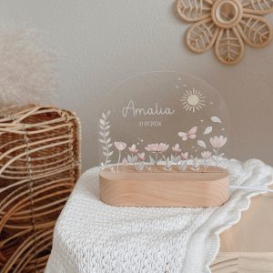 Personalisiertes Nachtlicht “Blumenzauber" fürs Kinderzimmer